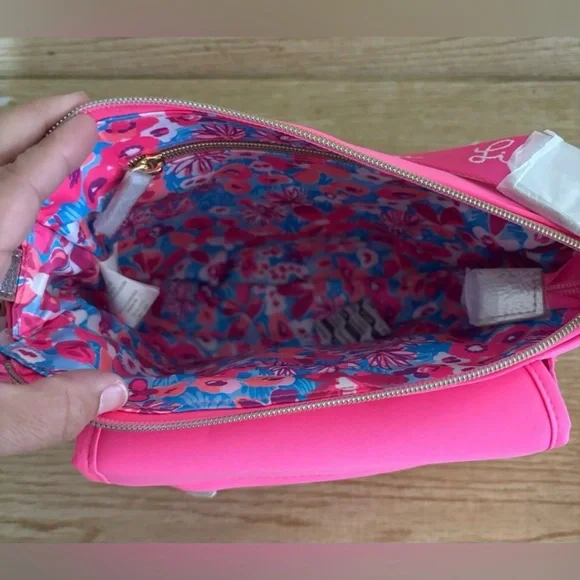 NWT Lilly Pulitzer Aura Pink Neoprene Crossbody Bag